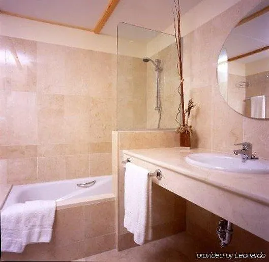 Elviria Hills Living Aparthotel Marbella