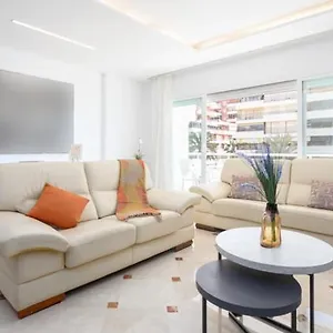 Apartment Mtr - Temporary Rent 3 Bedrooms Av Del Mar, Marbella